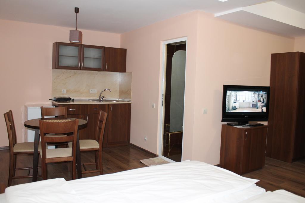 Center Guest House Sapareva Bania Exterior foto